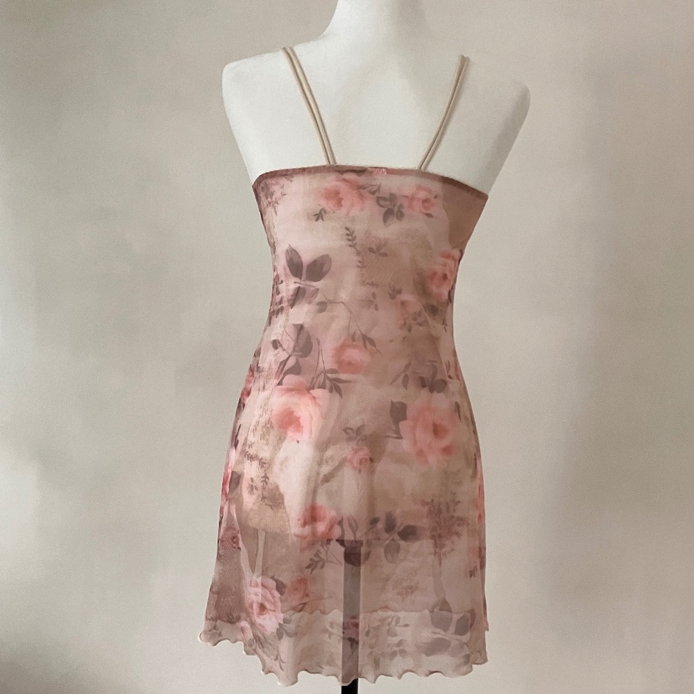 NEW ROSES & LACE LINGERIE - Picture 12 of 15